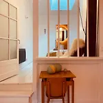 Appartement Historic Center - 5 Mins Airport-airbus-meett *